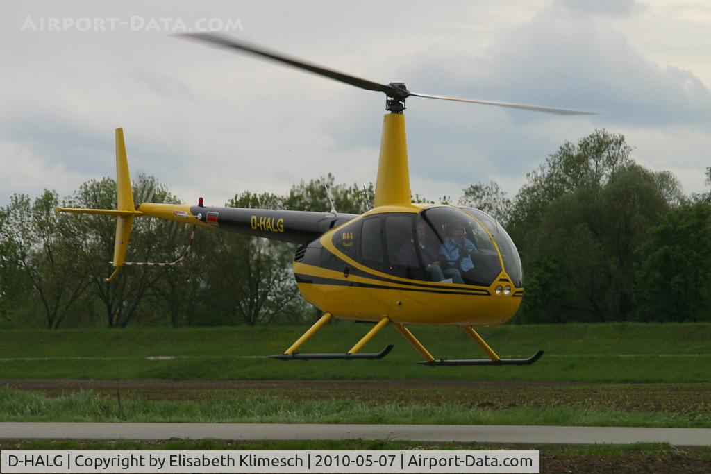 D-HALG, Robinson R44 Raven I C/N 1552, in Niederalteich/Germany