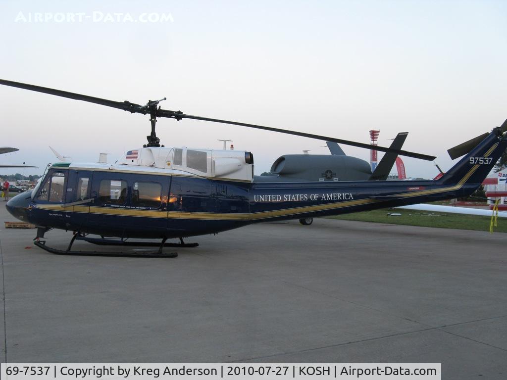 69-7537, 1969 Bell UH-1N Iroquois C/N 31078, EAA AirVenture 2010