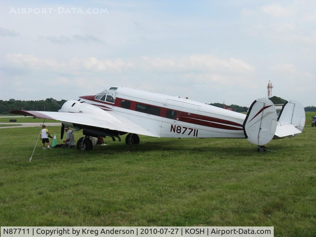 N87711, 1963 Beech H-18 C/N BA-650, EAA AirVenture 2010