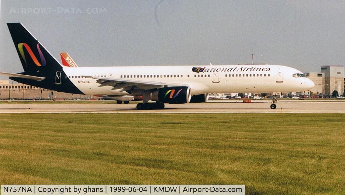 N757NA, 1990 Boeing 757-23A C/N 24567, 757 @ Midway