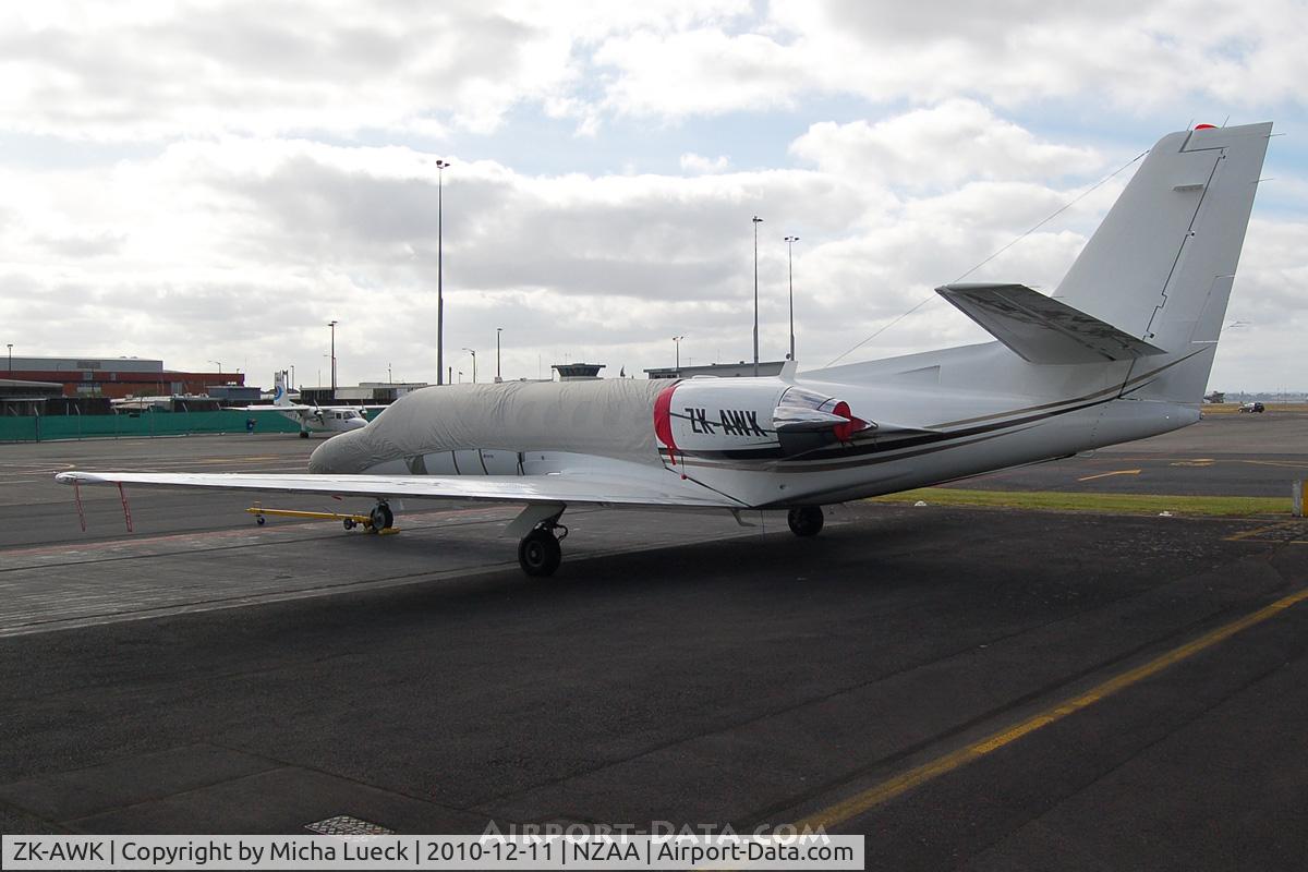 ZK-AWK, 1996 Cessna 560 C/N 560-0396, At Auckland