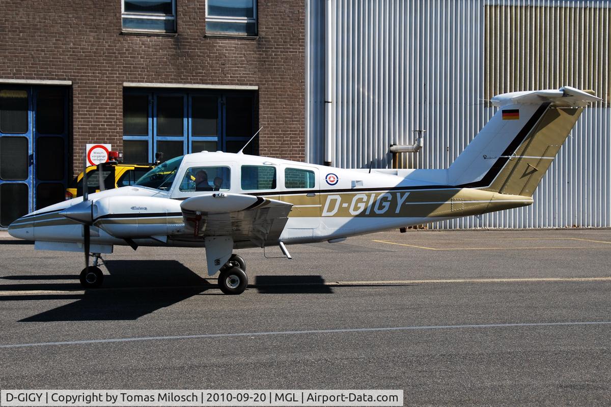 D-GIGY, Beech 76 Duchess C/N ME-80, 