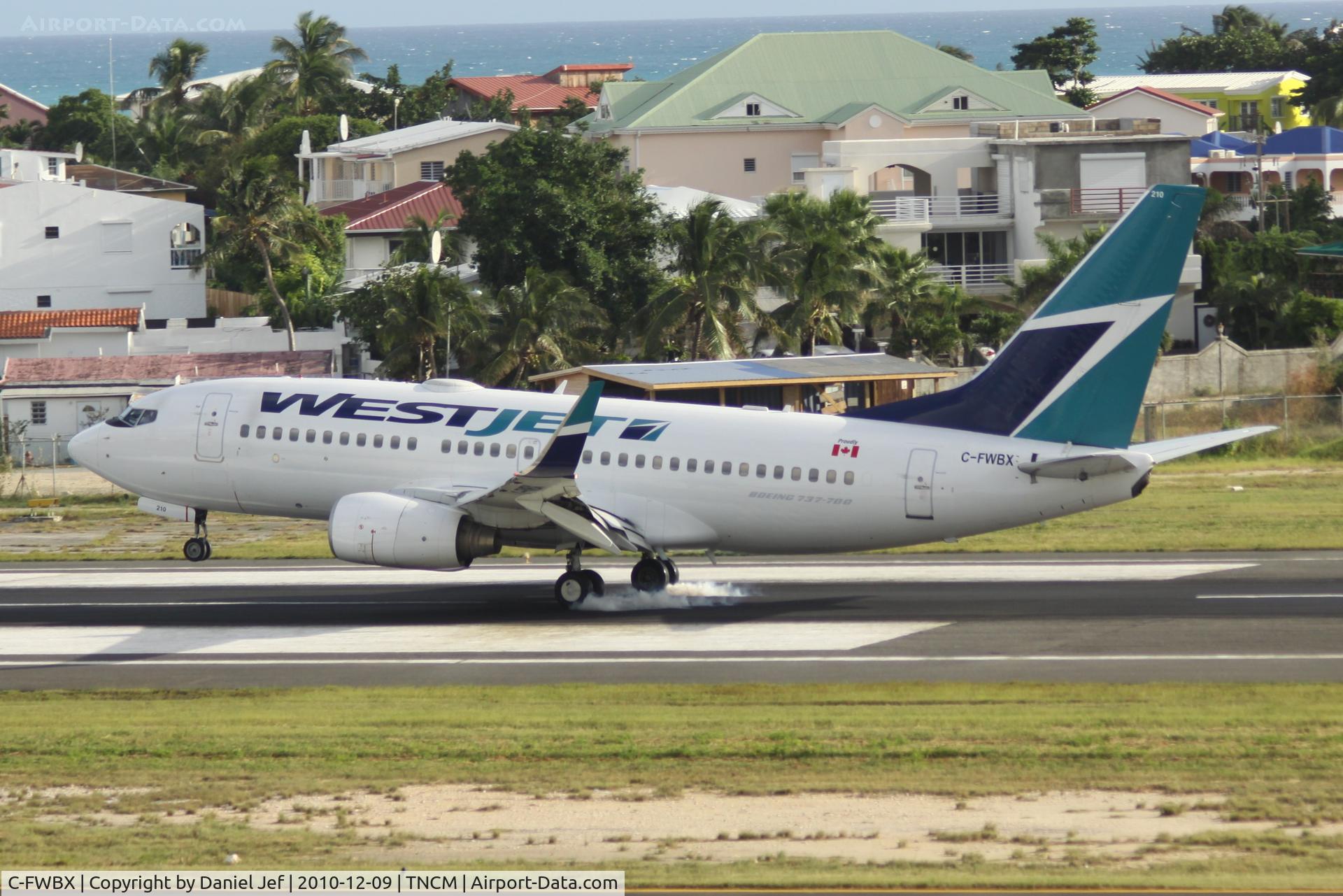 C-FWBX, 2003 Boeing 737-7CT C/N 32751, Canjet landing at TNCM