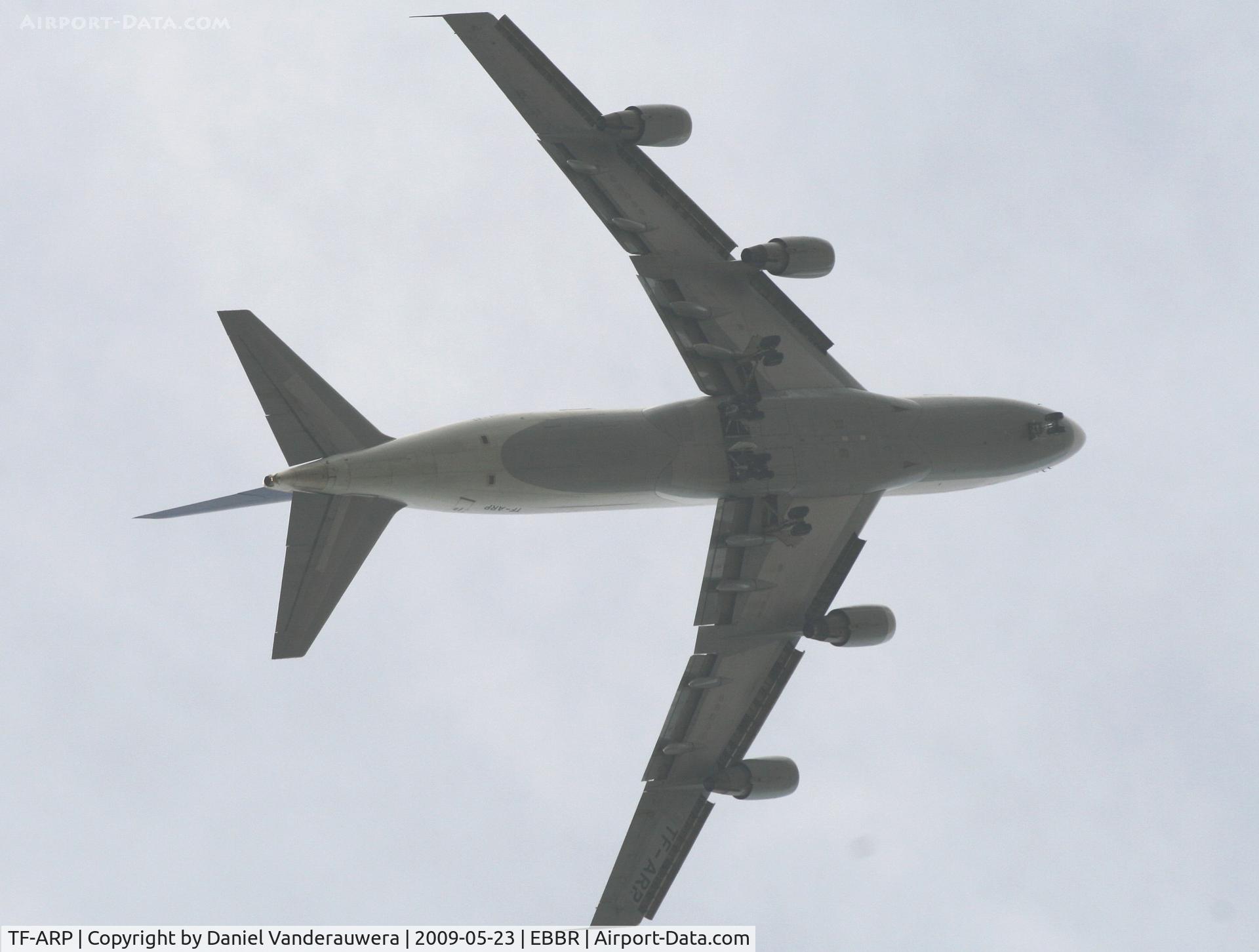 TF-ARP, 1985 Boeing 747-230F C/N 23348, Aligning to land on RWY 07L  (flying over my home)