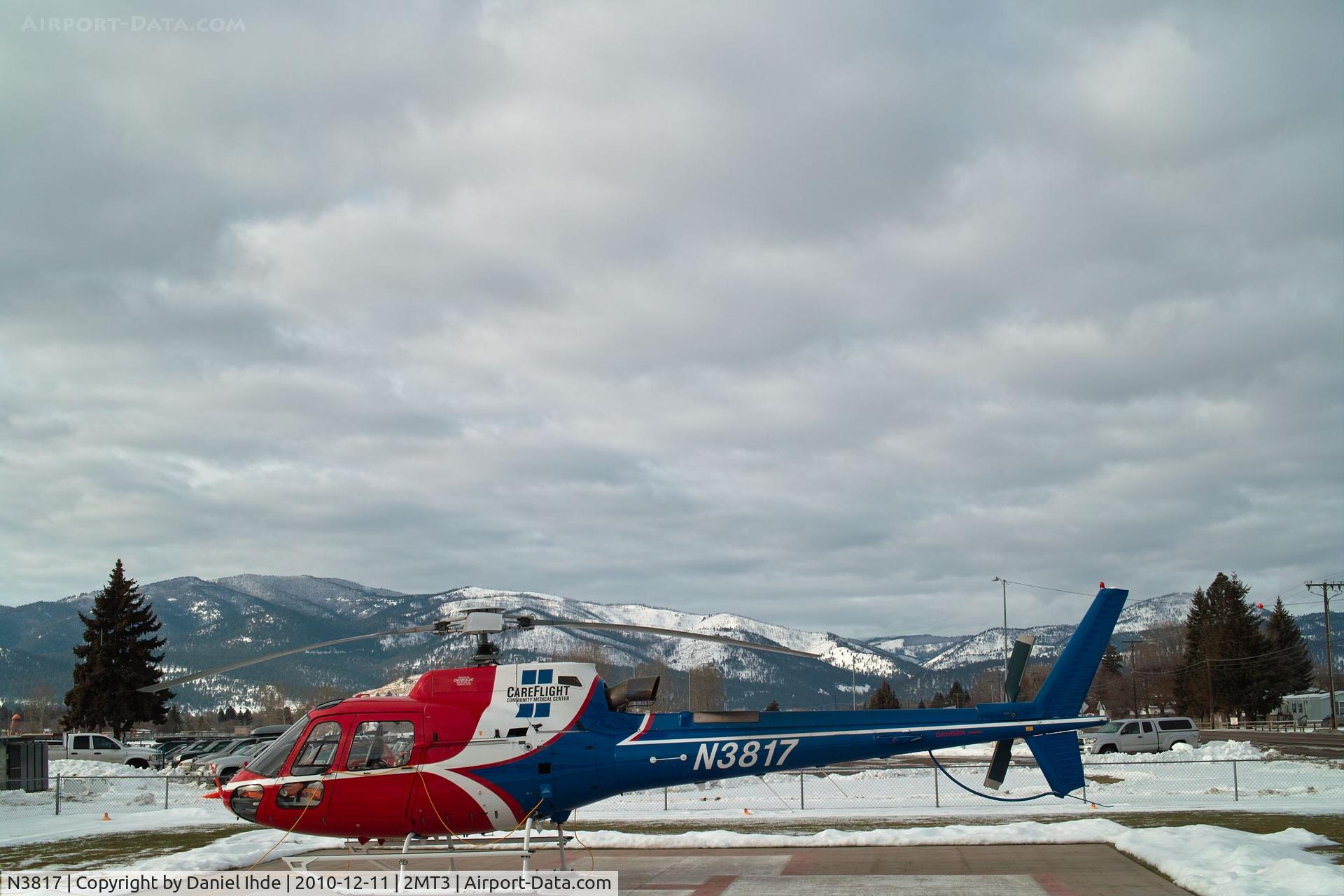 N3817, 2005 Eurocopter AS-350B-3 Ecureuil Ecureuil C/N 3941, N3817 @ Missoula Medical Center Heliport