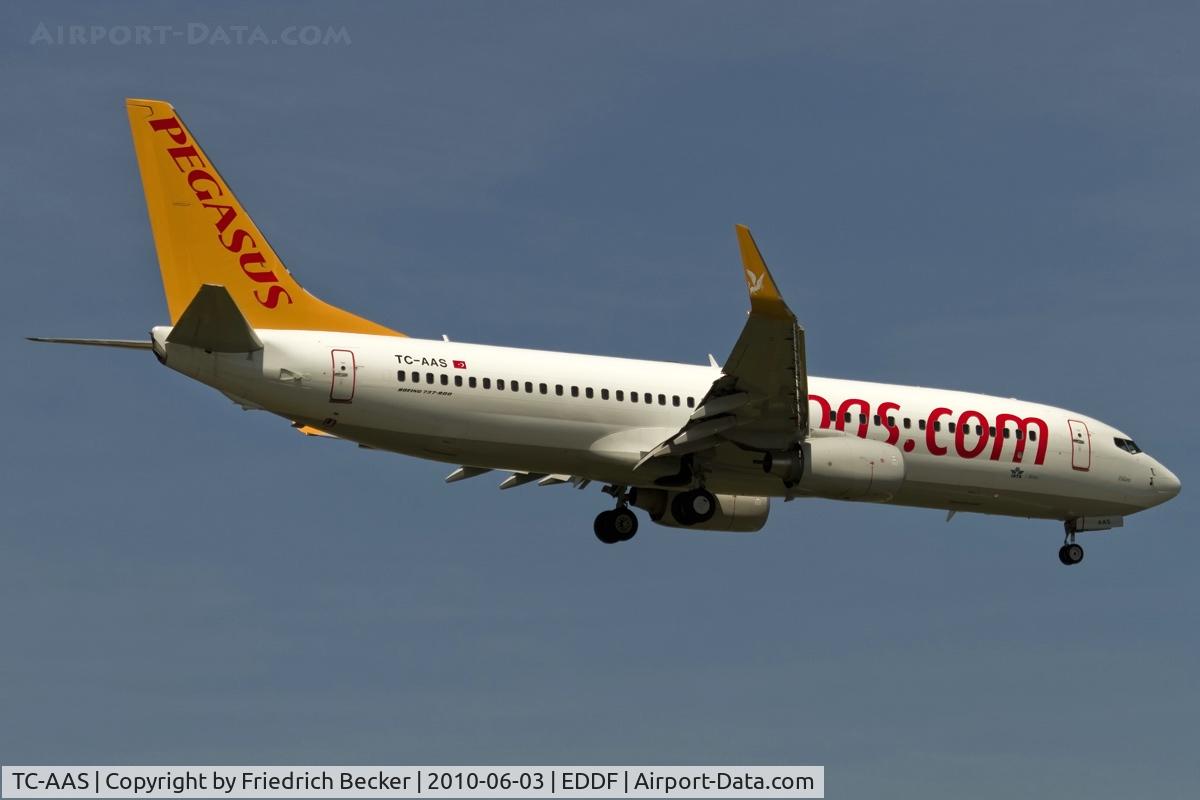 TC-AAS, 2010 Boeing 737-82R C/N 40871, on final RW07R