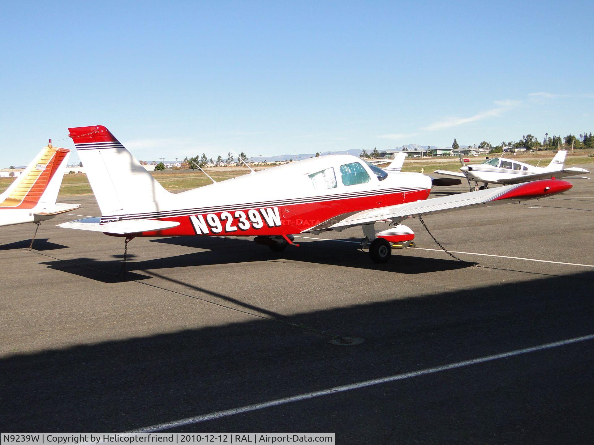N9239W, 1967 Piper PA-28-235 Cherokee C/N 28-10909, Parked by Admin building