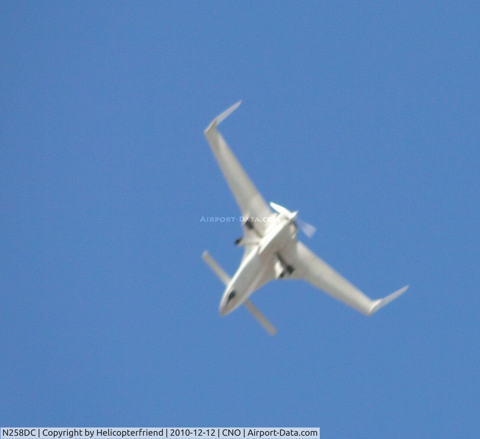 N258DC, 2007 Berkut 360 C/N 0024, Turning into down wind leg