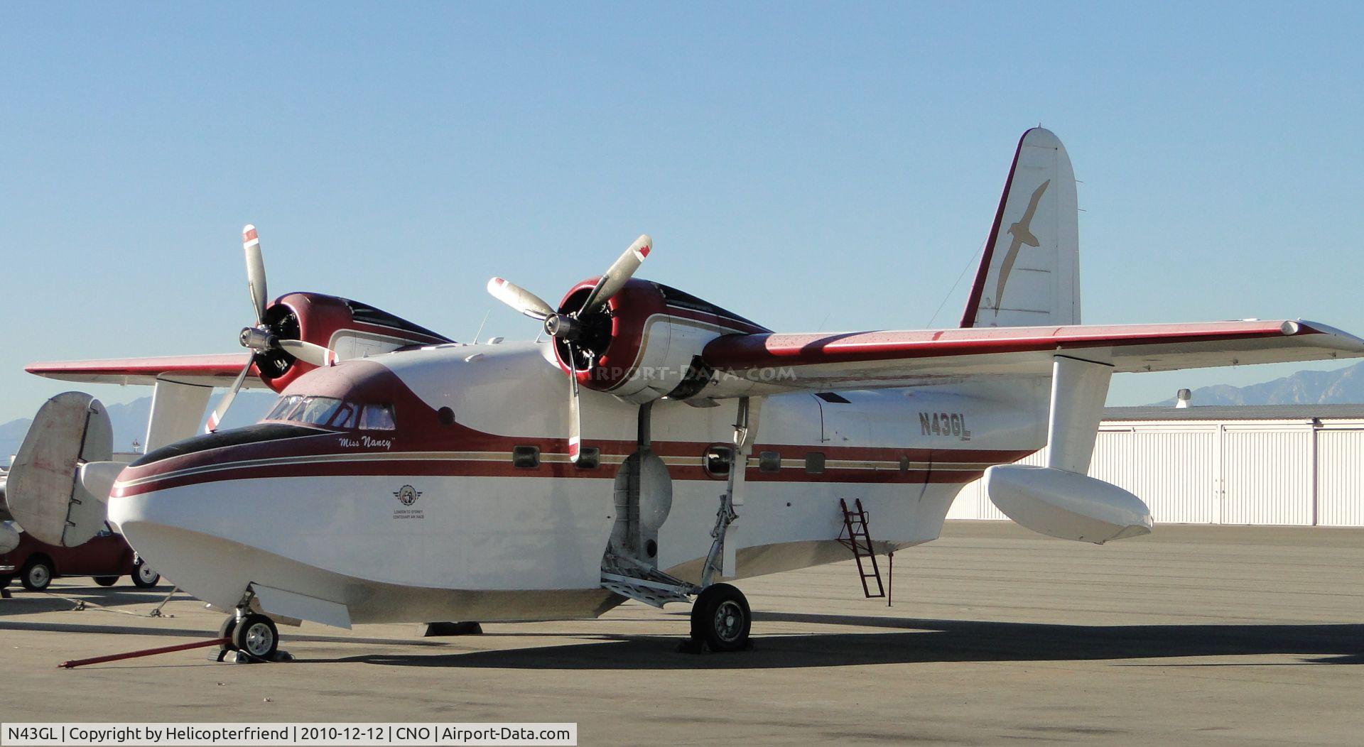 N43GL, 1954 Grumman HU-16C (UF-1) Albatross C/N G-367, Parked