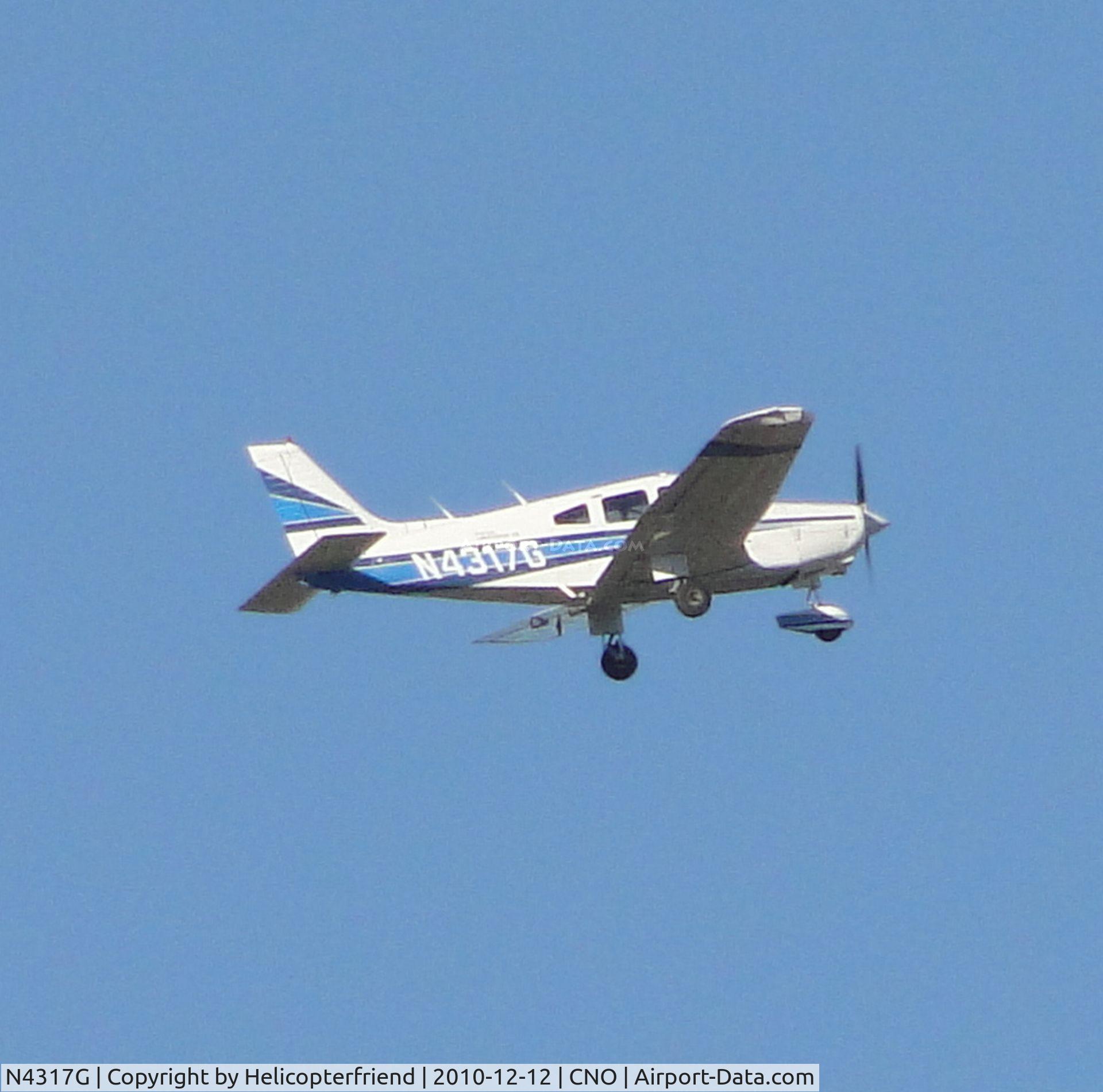 N4317G, 1983 Piper PA-28-161 C/N 28-8416003, Headed westbound