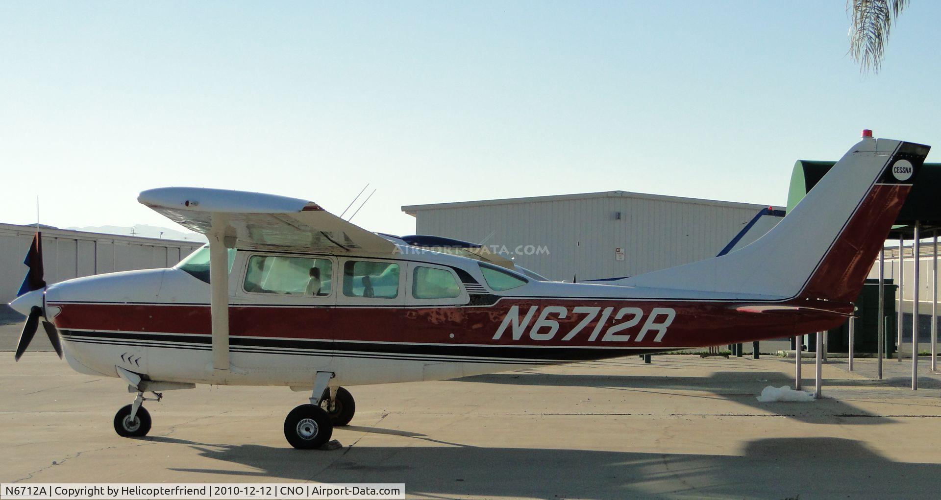 N6712A, 1980 Beech 76 Duchess C/N ME-312, Parked