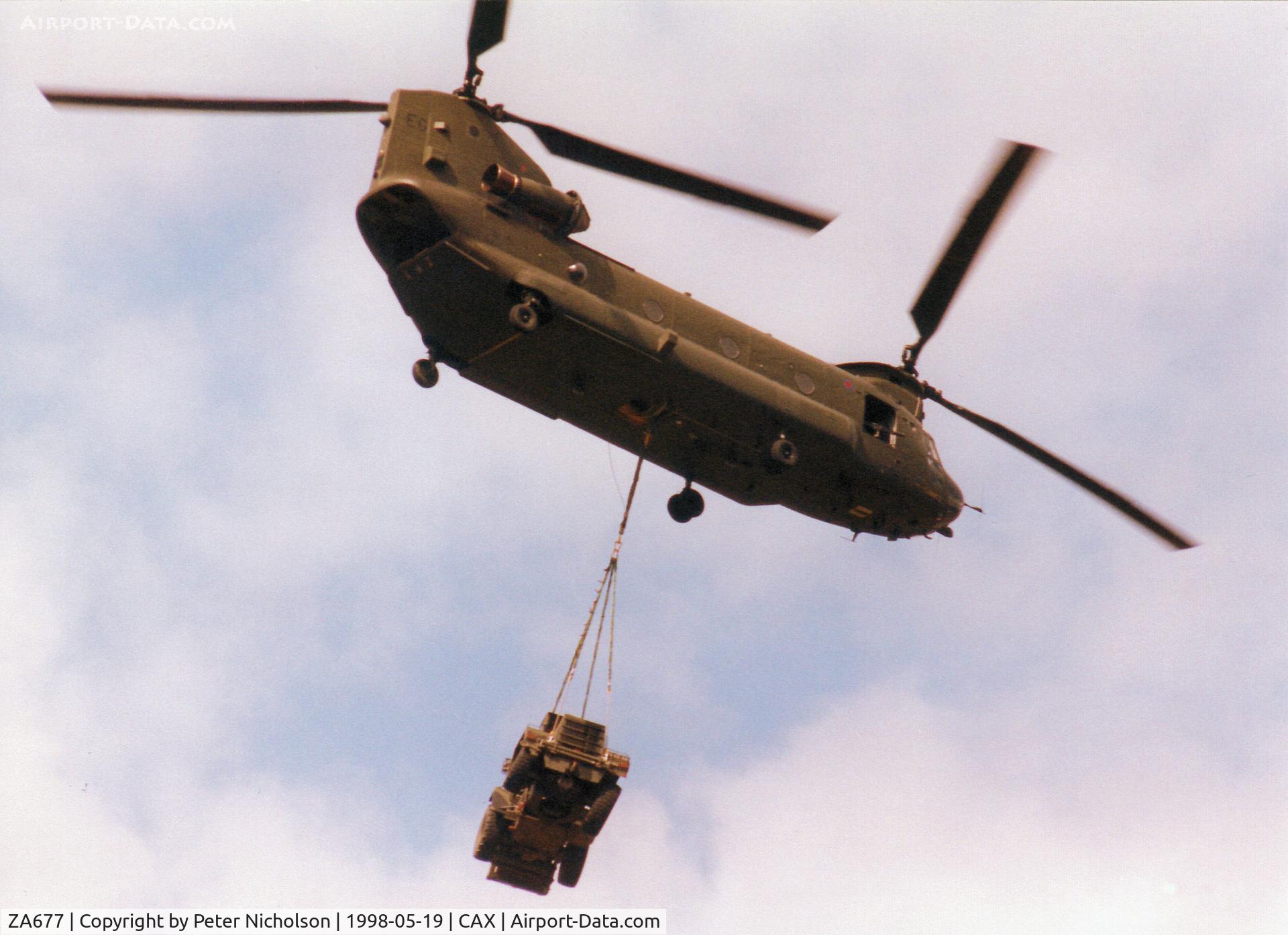 ZA677, 1981 Boeing Vertol Chinook HC.1 C/N M/A008/B-824/M7012, Chinook HC.2 of 7 Squadron with an underslung load on exercise detachment to Carlisle in May 1998.