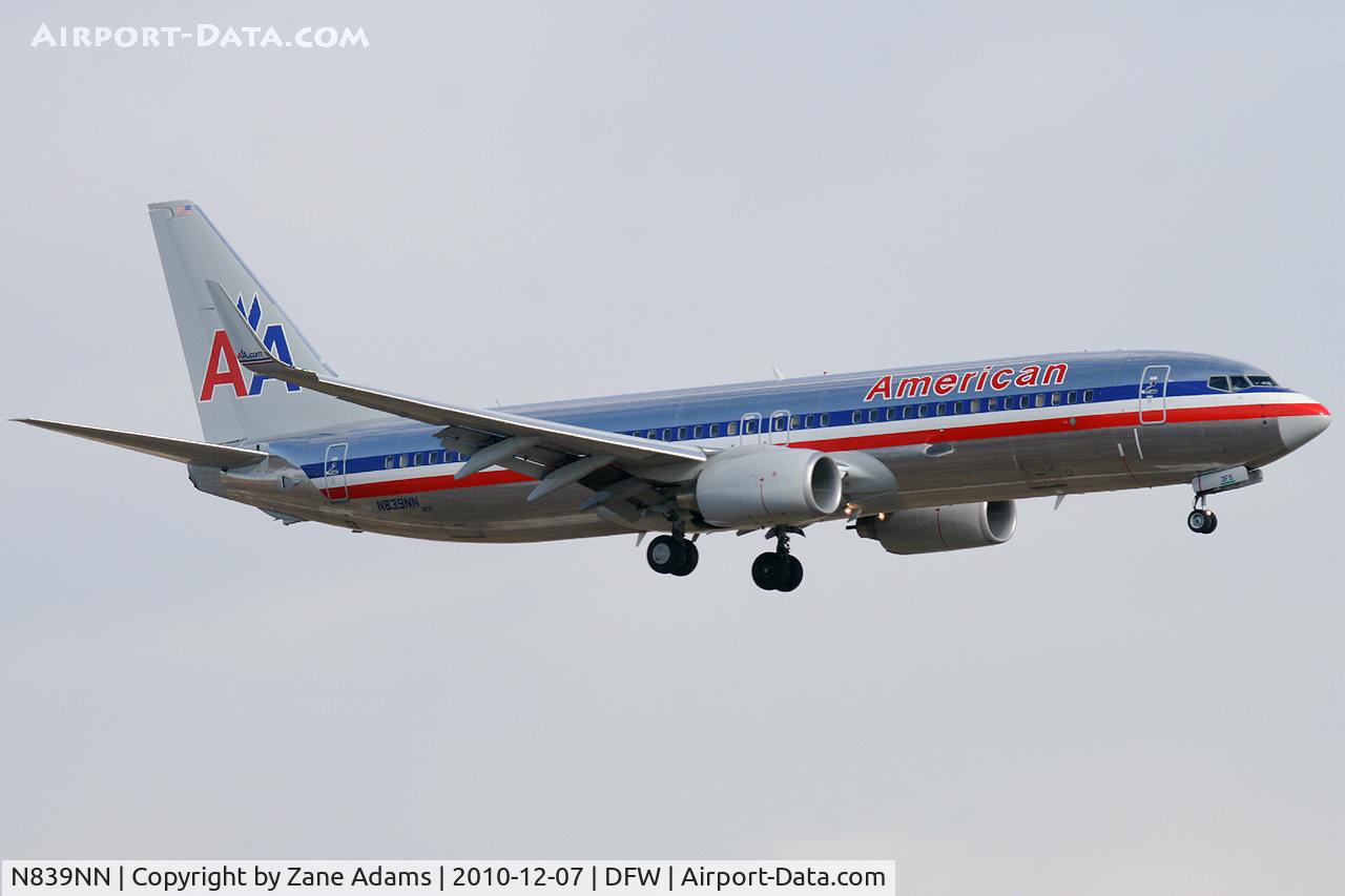 N839NN, 2010 Boeing 737-823 C/N 29557, American Airlines landing at DFW Airport - TX