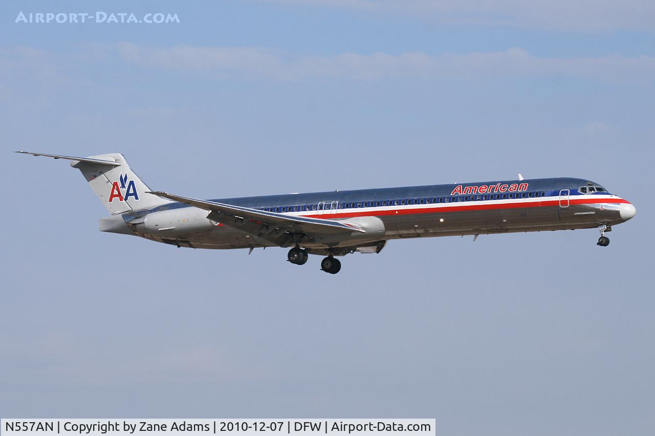 N557AN, 1991 McDonnell Douglas MD-82 (DC-9-82) C/N 53087, American Airlines landing at DFW Airport - TX