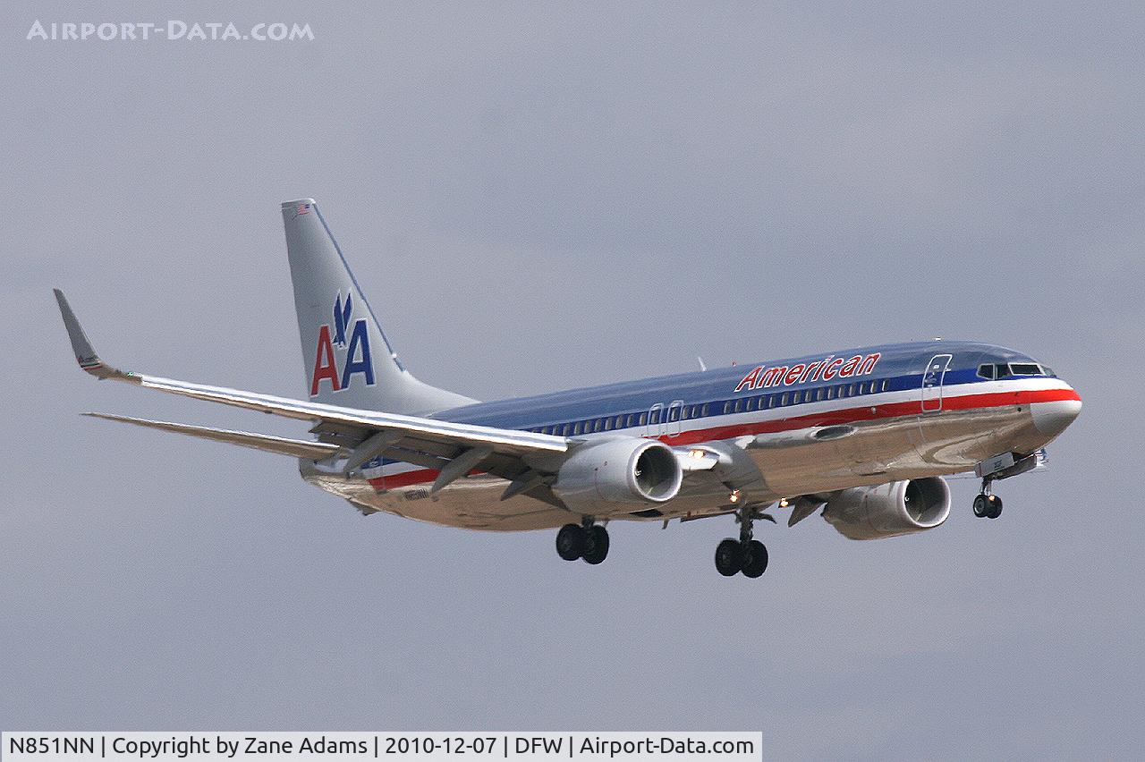 N851NN, 2010 Boeing 737-823 C/N 29556, American Airlines landing at DFW Airport - TX