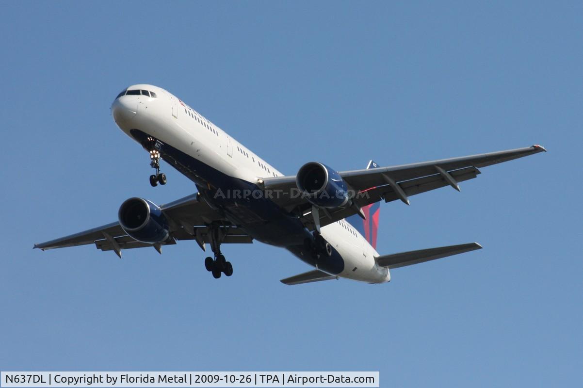 N637DL, 1988 Boeing 757-232 C/N 23760, Delta 757-200