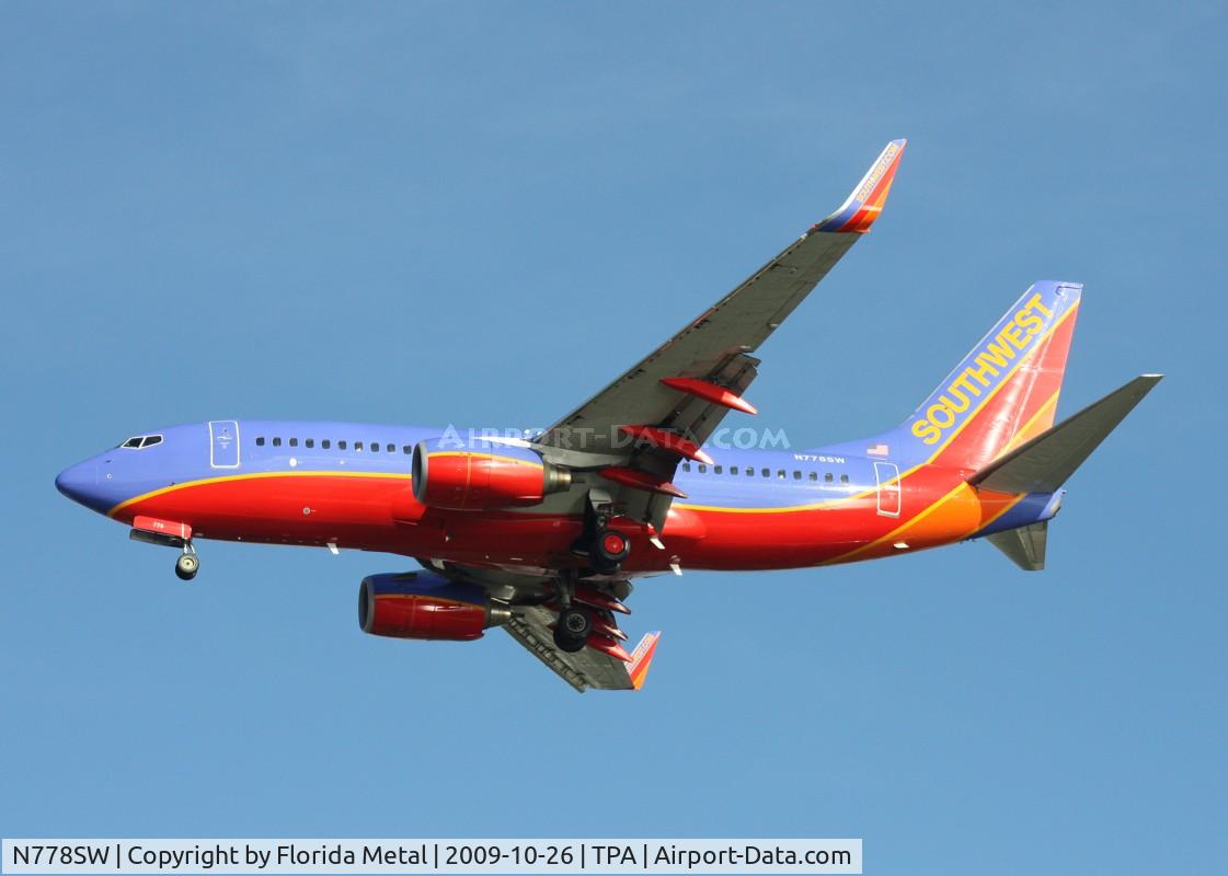N778SW, 2000 Boeing 737-7H4 C/N 27883, Southwest 737