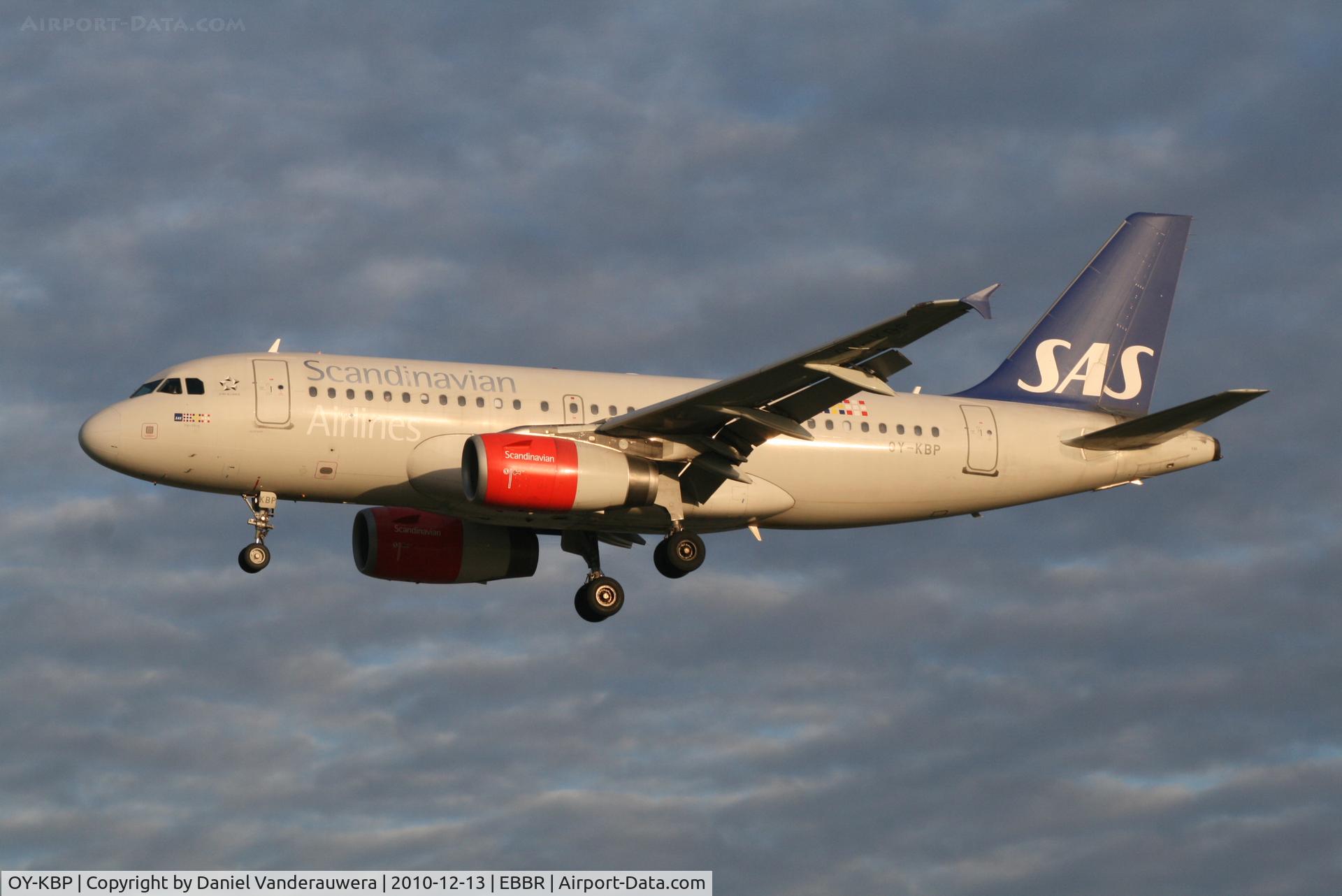 OY-KBP, 2006 Airbus A319-132 C/N 2888, Arrival of flight SK593 to RWY 25L