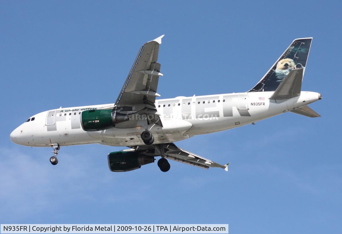 N935FR, 2004 Airbus A319-111 C/N 2318, Hector