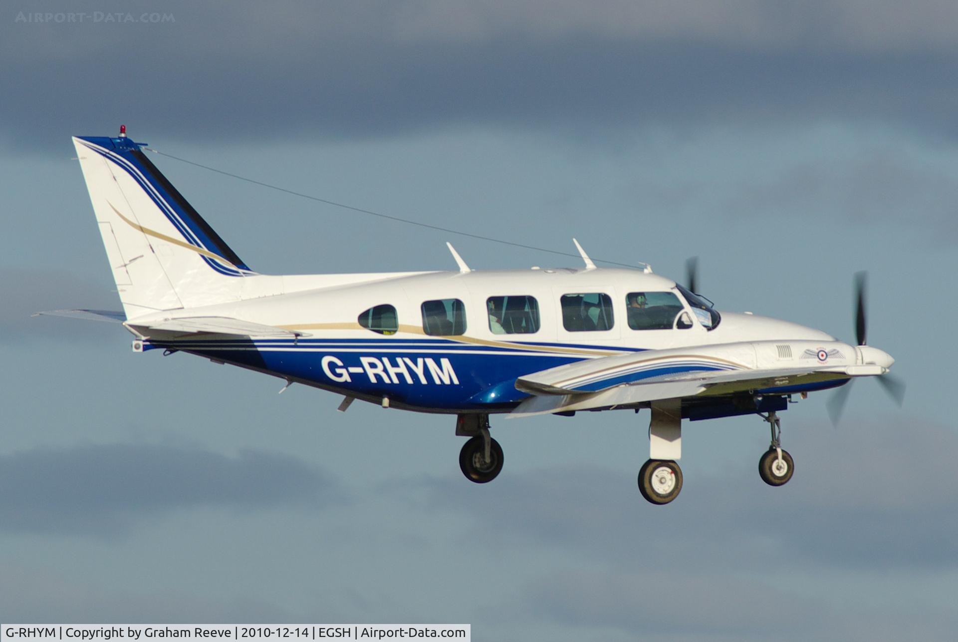 G-RHYM, 1972 Piper PA-31-310 Navajo C/N 31-815, Landing at Norwich.