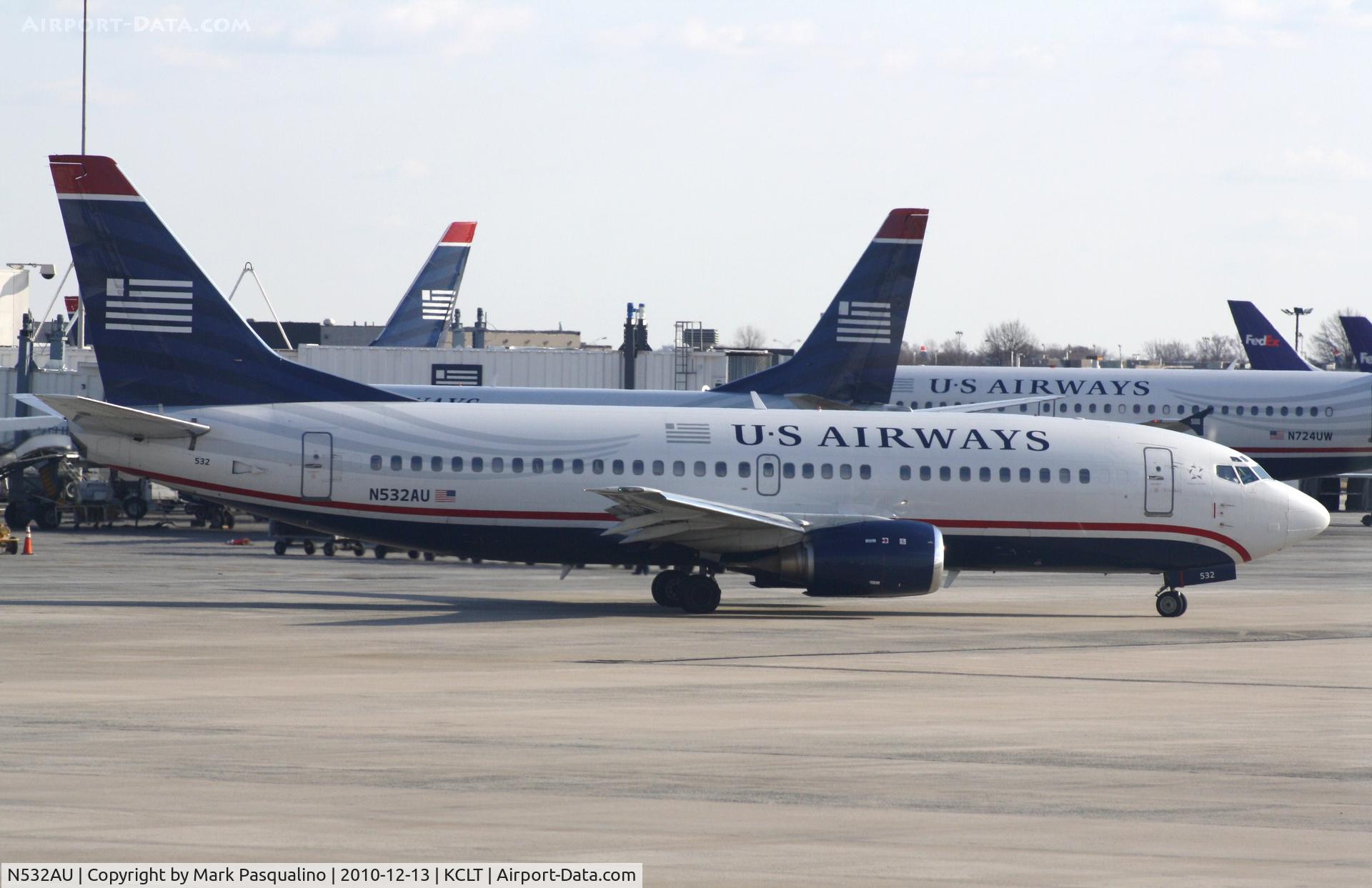 N532AU, 1989 Boeing 737-3B7 C/N 24479, Boeing 737-300