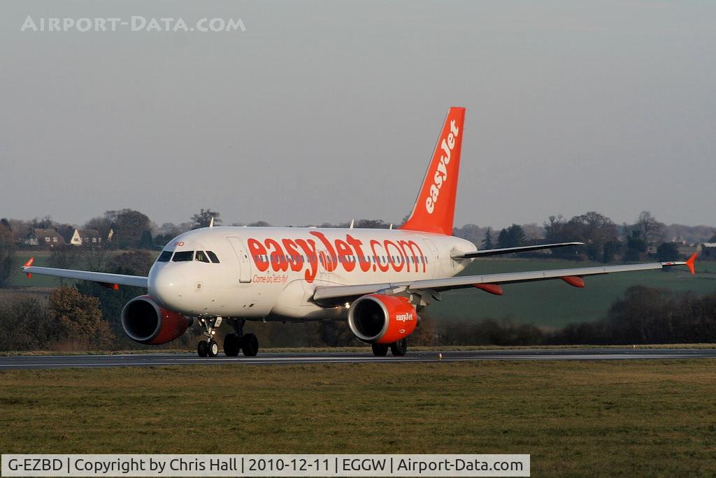 G-EZBD, 2006 Airbus A319-111 C/N 2873, easyJet A319 departing from RW26