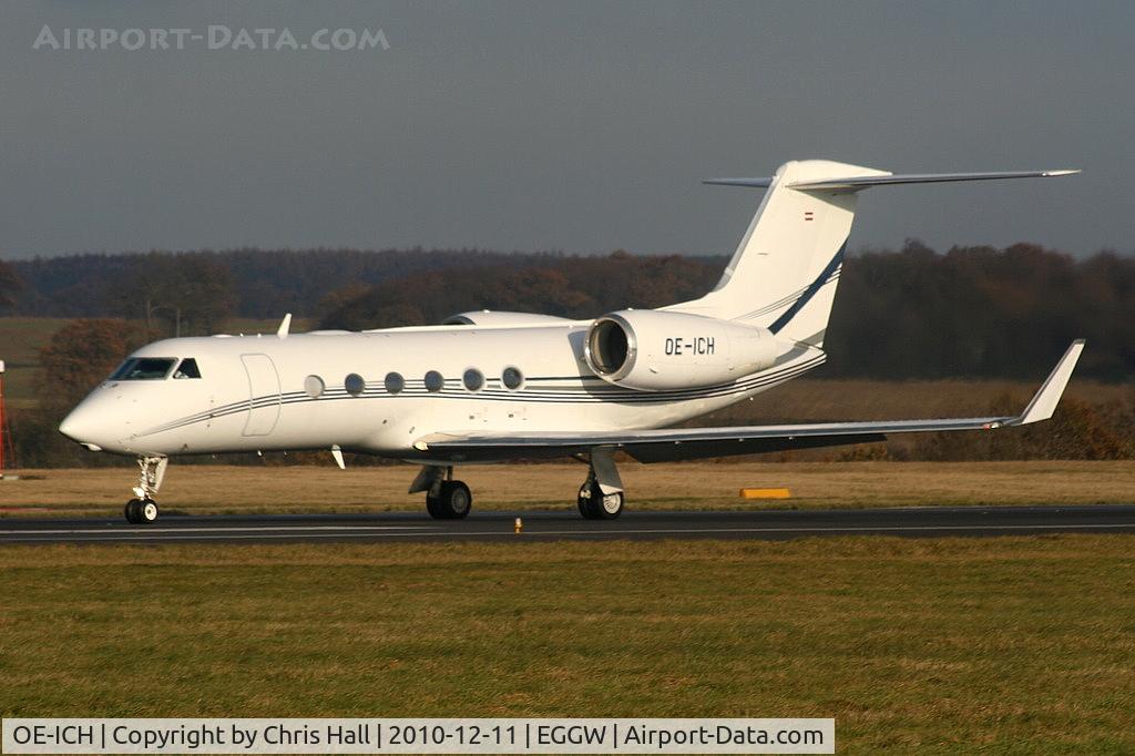 OE-ICH, 2007 Gulfstream Aerospace GIV-X (G450) C/N 4104, Global Jet Austria G450 departing from RW26