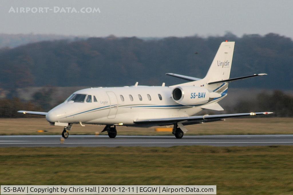 S5-BAV, 2006 Cessna 560XL Citation C/N 560-5660, Linxair Business Airlines Cessna 560XL Citation departing from RW26