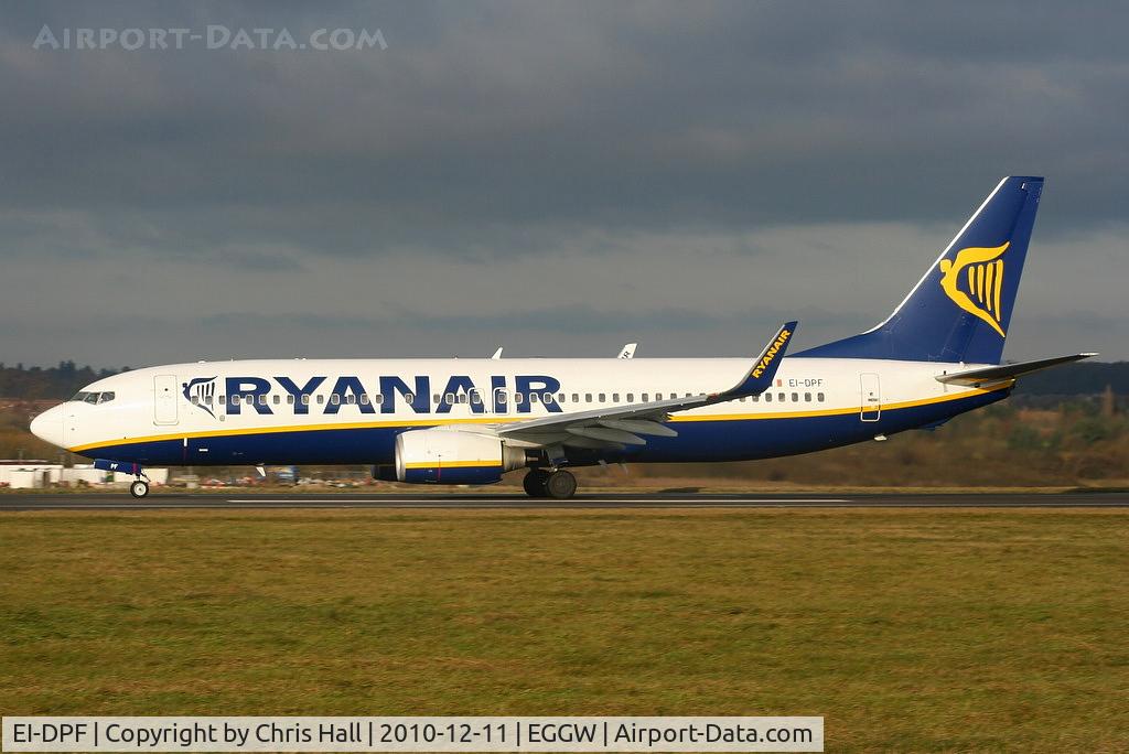 EI-DPF, 2007 Boeing 737-8AS C/N 33606, Ryanair B737 departing from RW26
