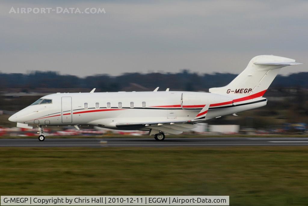 G-MEGP, 2006 Bombardier Challenger 300 (BD-100-1A10) C/N 20096, Challenger 300 landing on RW26