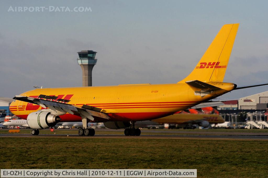 EI-OZH, 1982 Airbus A300B4-203(F) C/N 234, DHL A300 landing on RW26