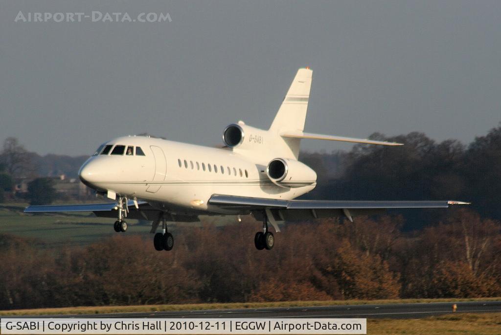 G-SABI, 2005 Dassault Falcon 900EX C/N 150, London Executive Aviation Falcon 900EX on finals for RW26