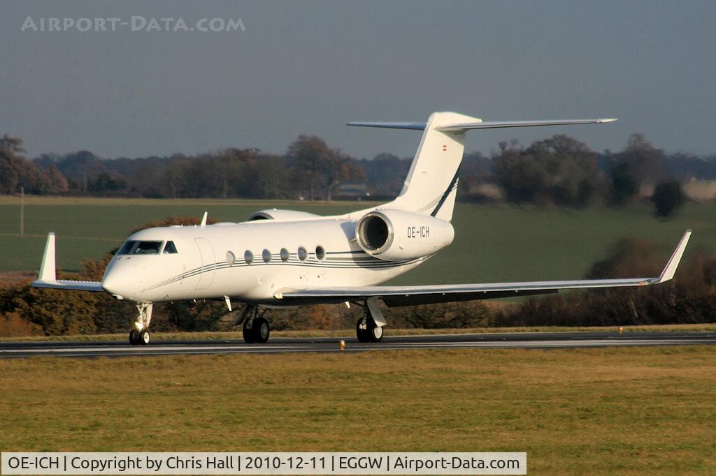 OE-ICH, 2007 Gulfstream Aerospace GIV-X (G450) C/N 4104, Global Jet Austria G450 departing from RW26