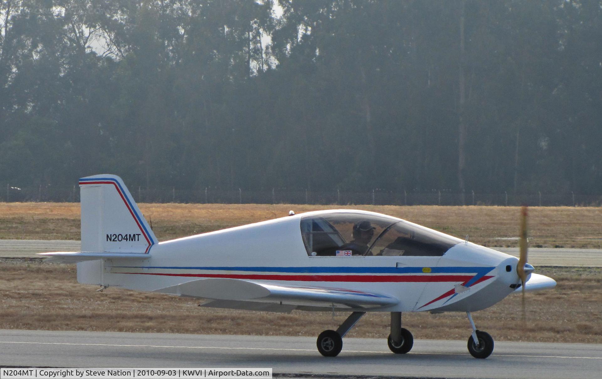 N204MT, 2006 Sonex Sonex C/N 212, 2006 Fernell SONEX taxiing @ 2010 Watsonville Fly-in