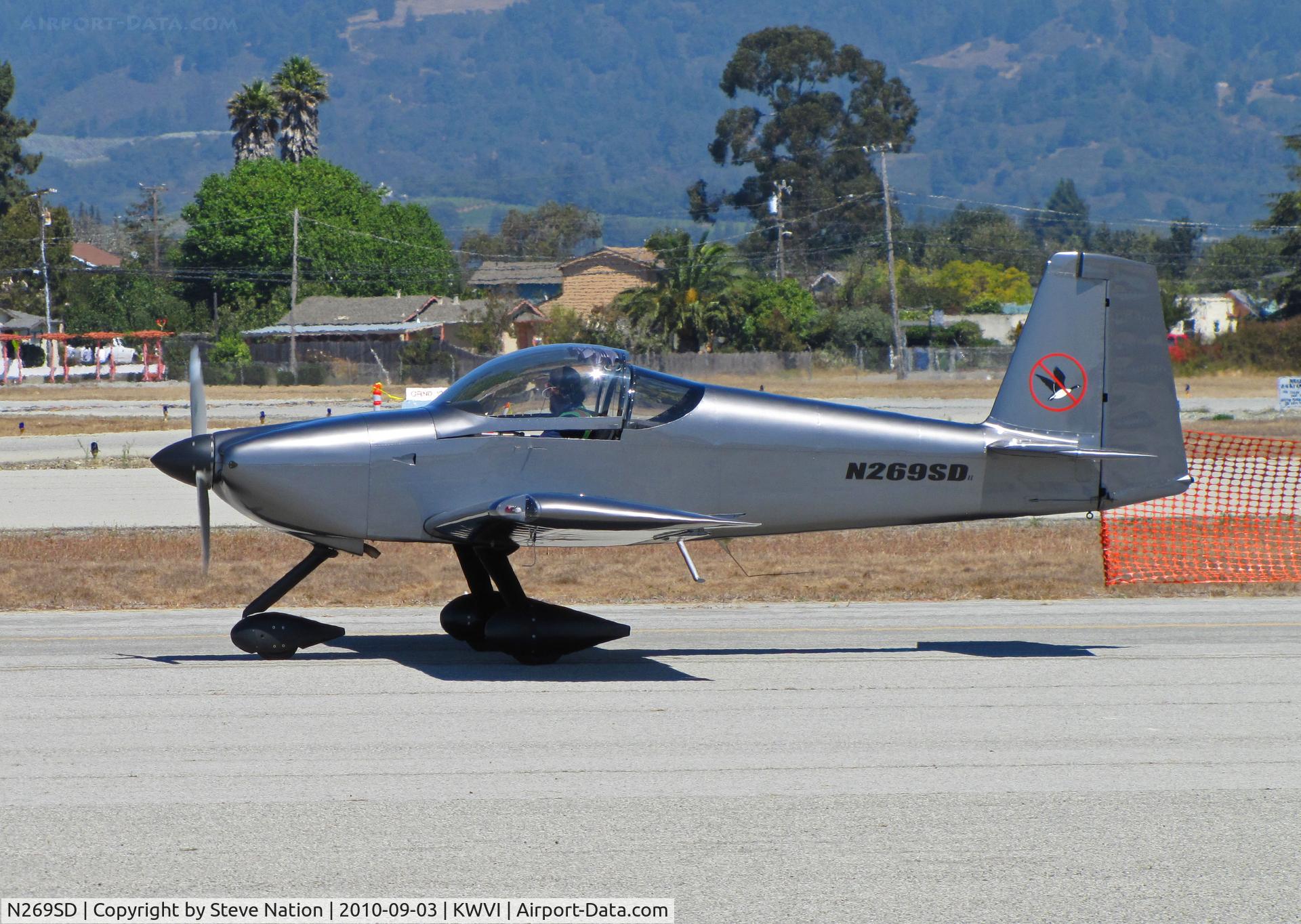 N269SD, Vans RV-7A C/N 73373, Ferrell RV-7A taxis for take-off @ 2010 Watsonville Fly-in