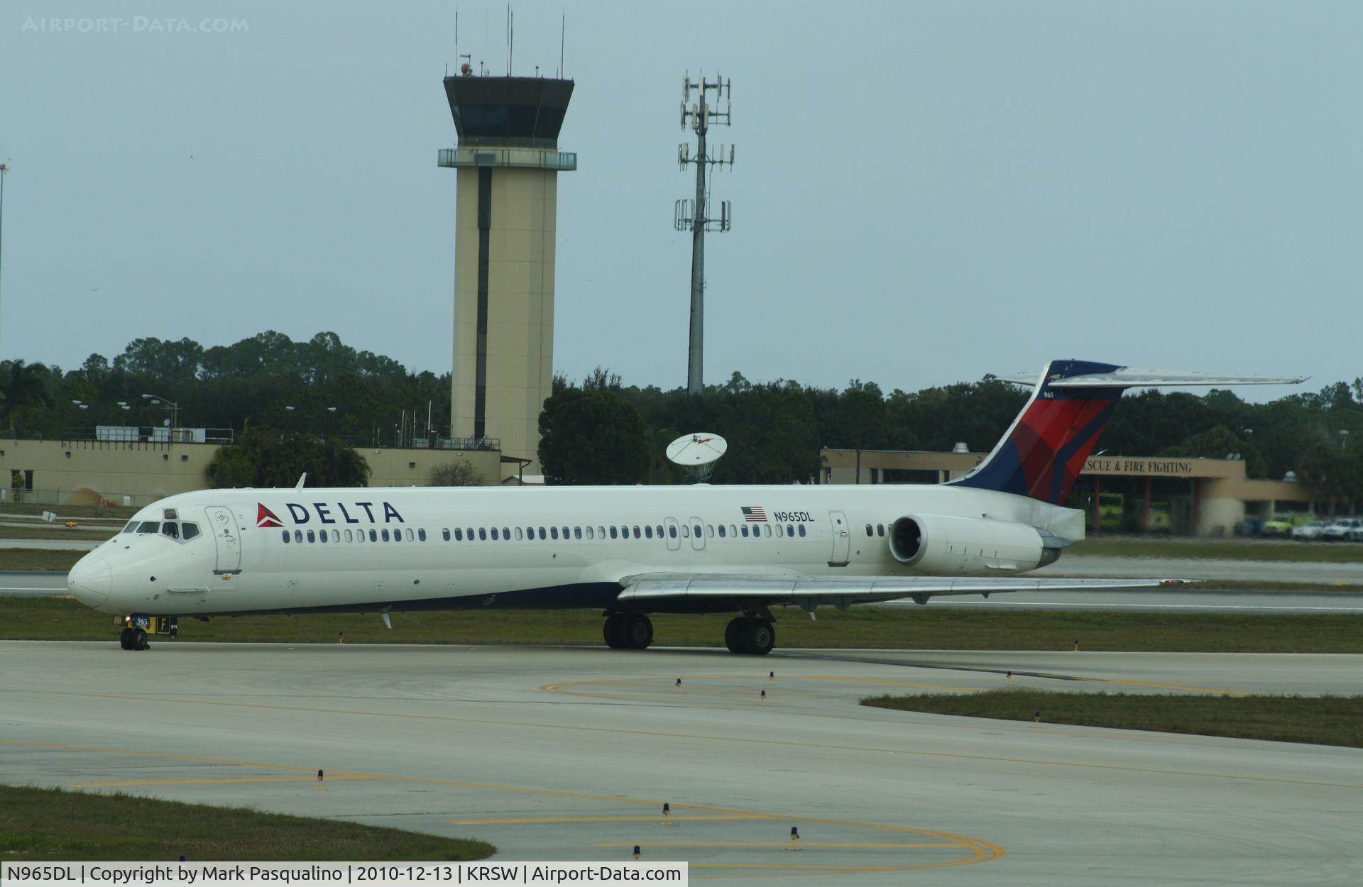 N965DL, 1990 McDonnell Douglas MD-88 C/N 49984, MD-88