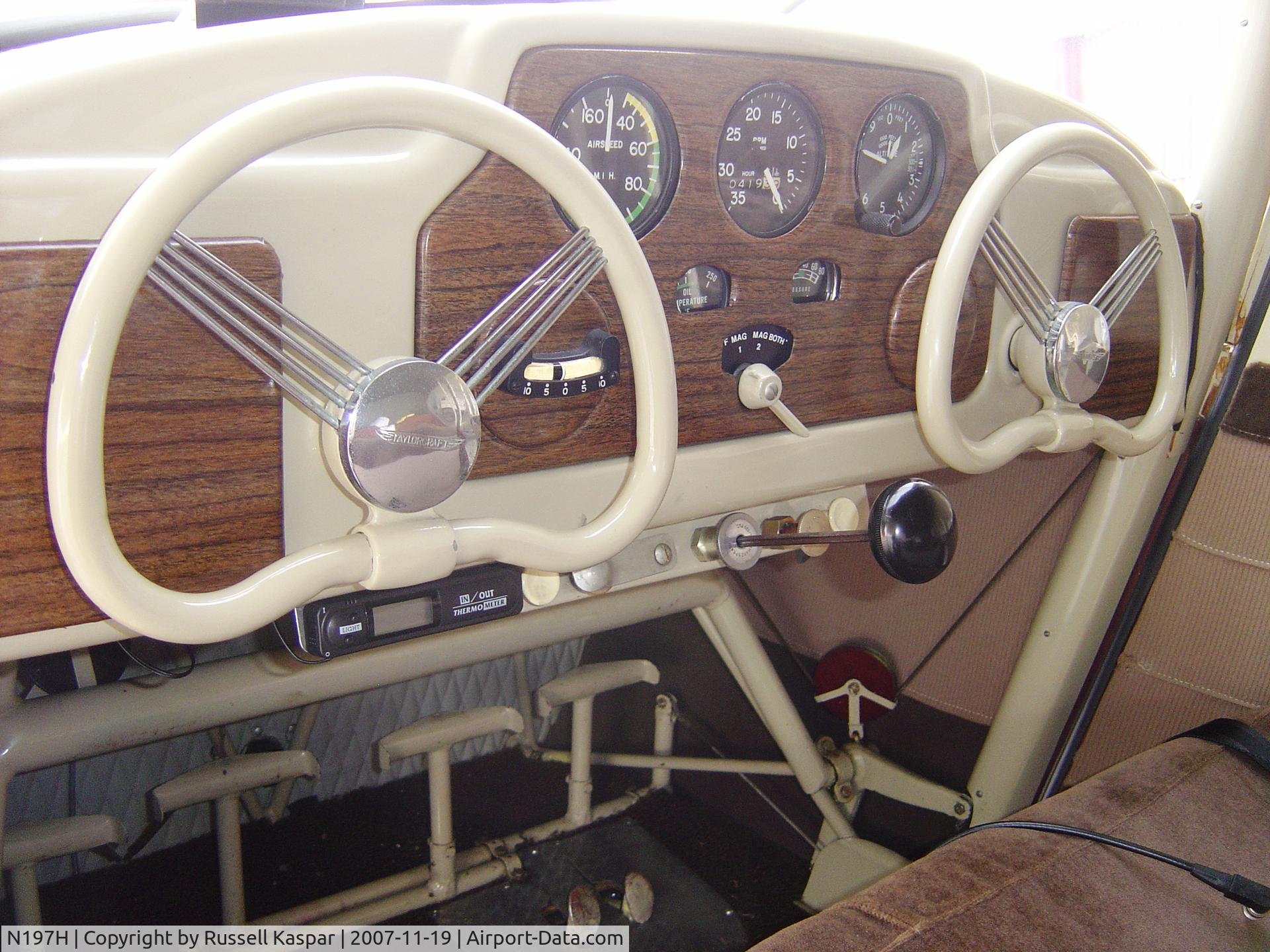 N197H, 1941 Taylorcraft BC-12-65 C/N 2915, Dash for 1941  197H Taylorcraft
