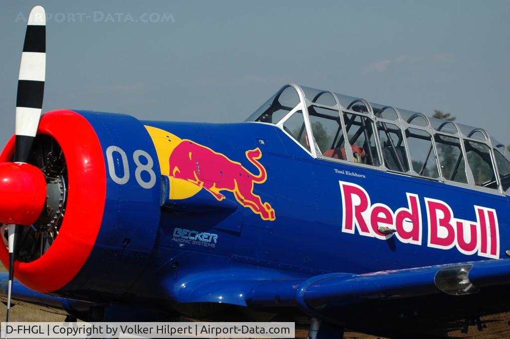 D-FHGL, 1953 North American SNJ-5 Texan Texan C/N 88-14713, T-6