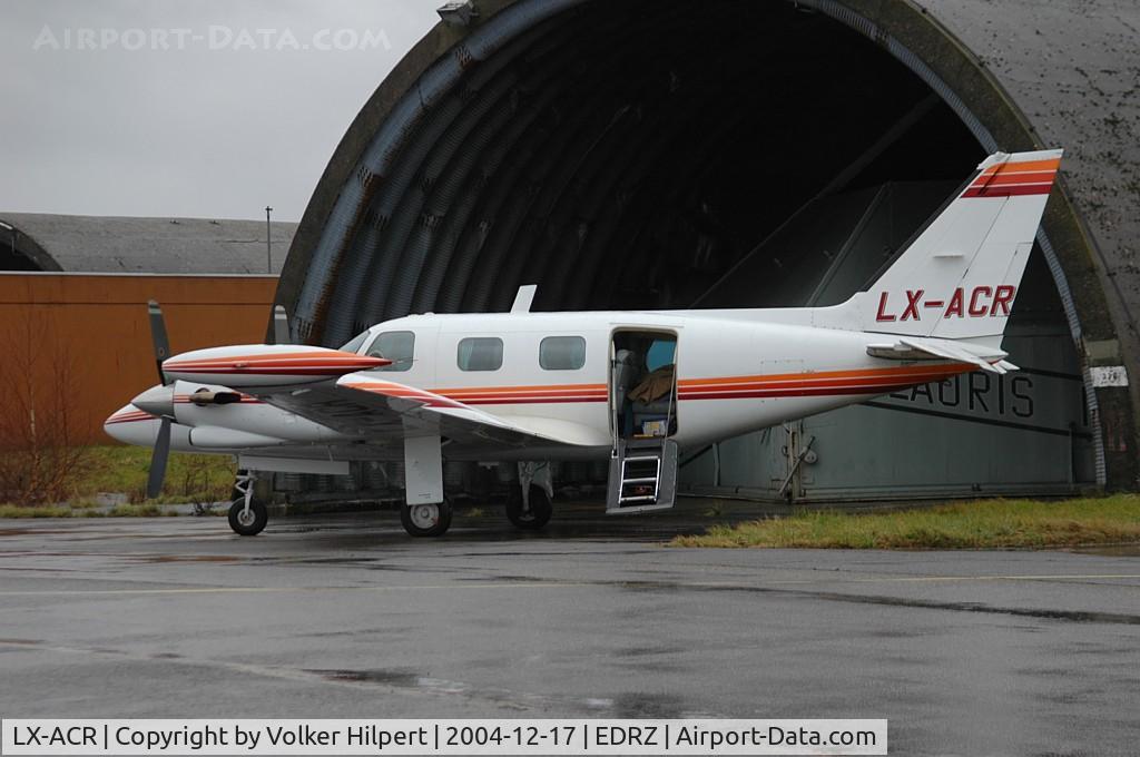 LX-ACR, Piper PA-31T1 Cheyenne I C/N 31T-8104067, at zqw