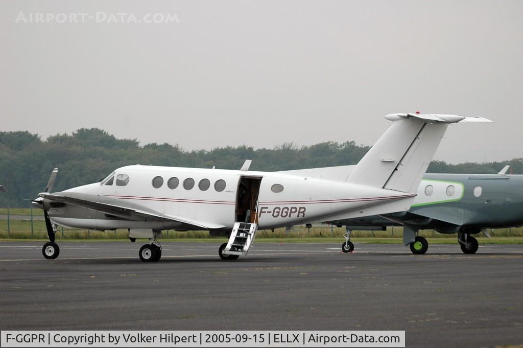 F-GGPR, Beech 200 C/N BB-681, at lux