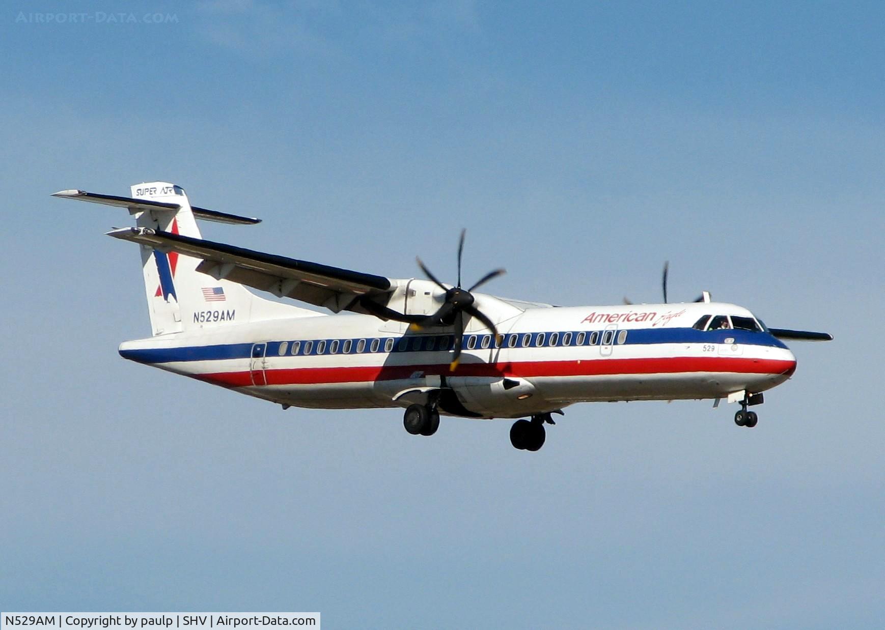N529AM, 1997 ATR 72-212A C/N 529, Landing on 14 at Shreveport Regional.