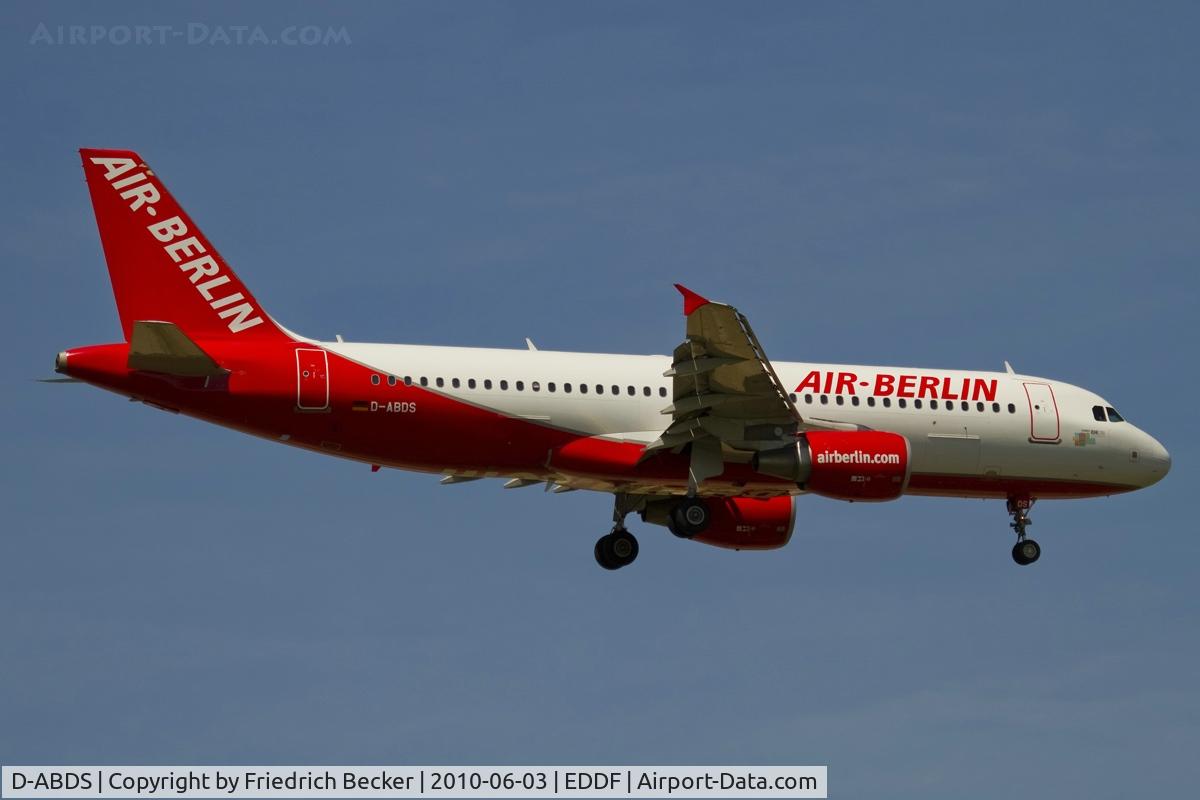 D-ABDS, 2007 Airbus A320-214 C/N 3289, on final RW07R