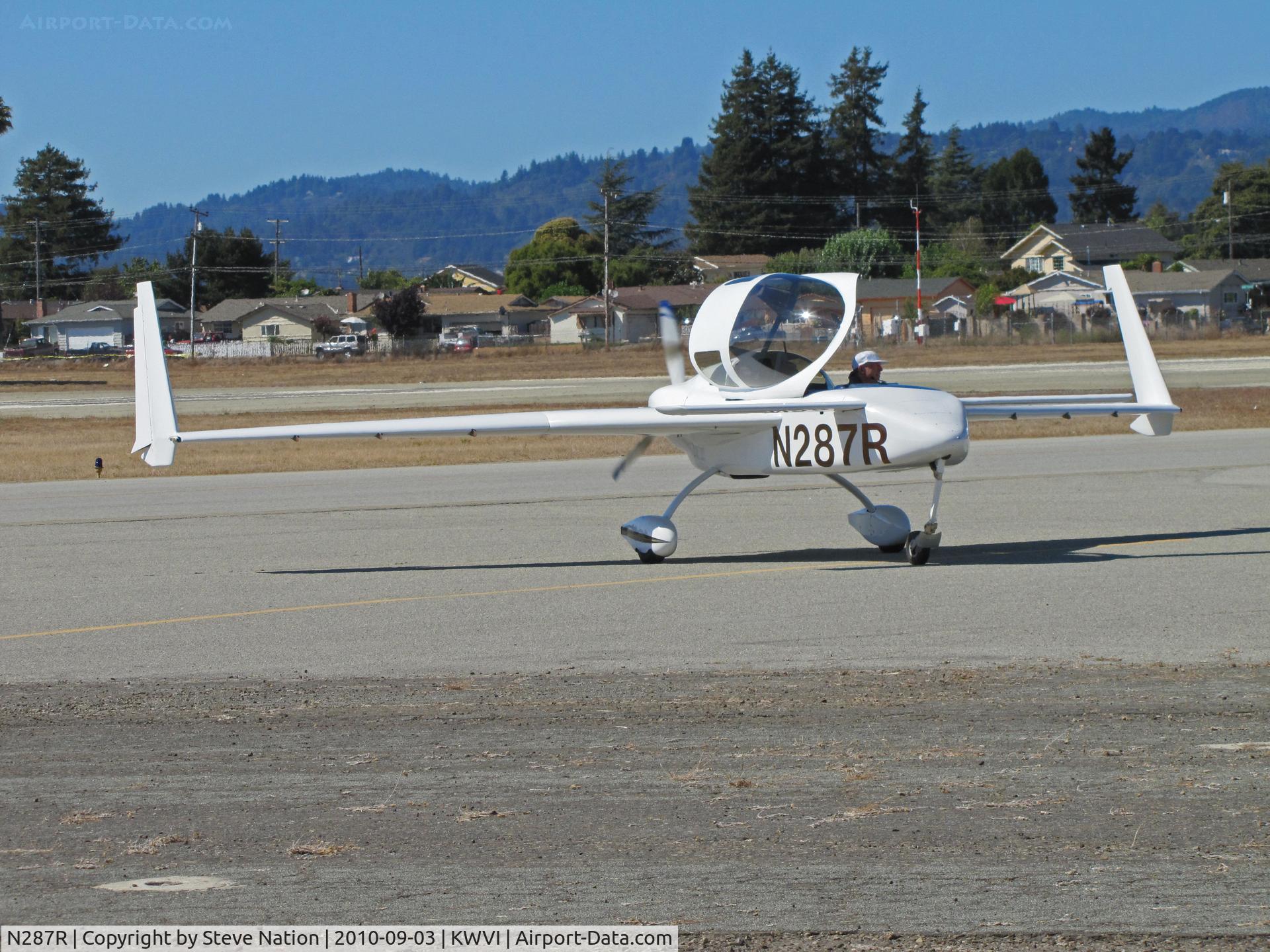 N287R, 2005 Co-Z Cozy Mark IV C/N 400, Locally-based 2005 Rose COZY MARK IV taxiing with canopy open @ 2010 Watsonville Fly-in