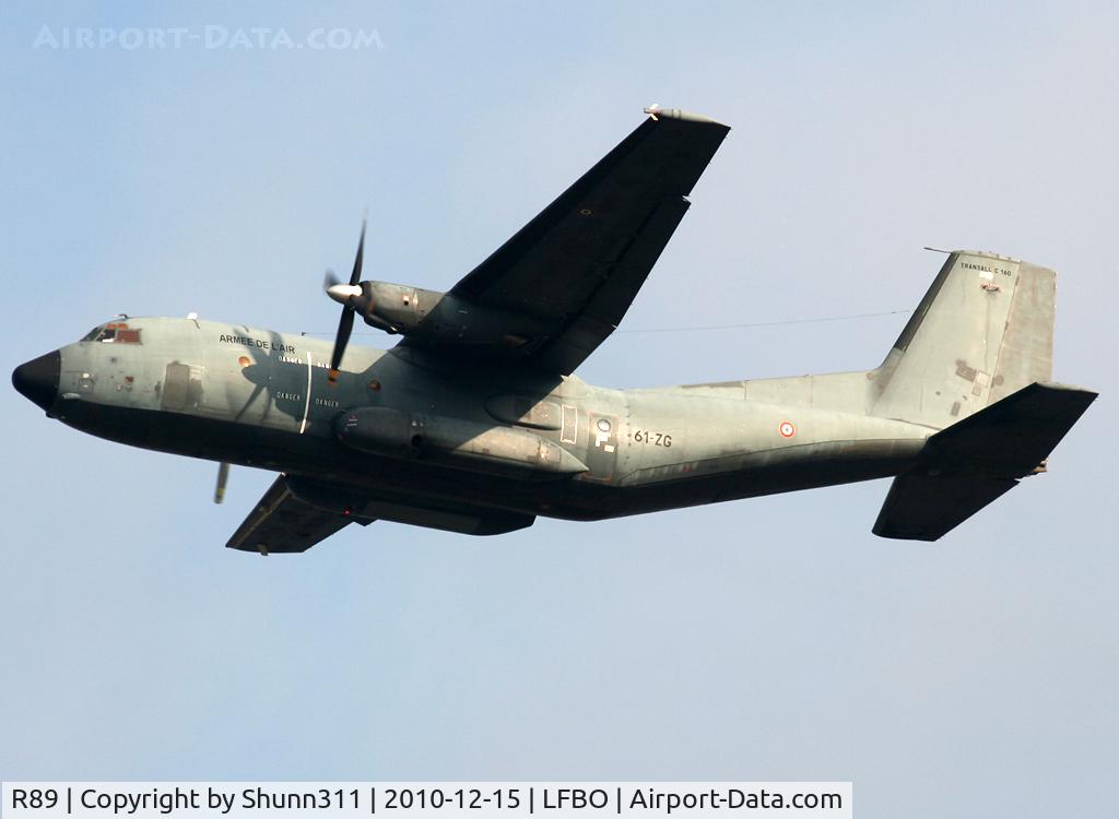 R89, Transall C-160R C/N 89, Taking off rwy 32L