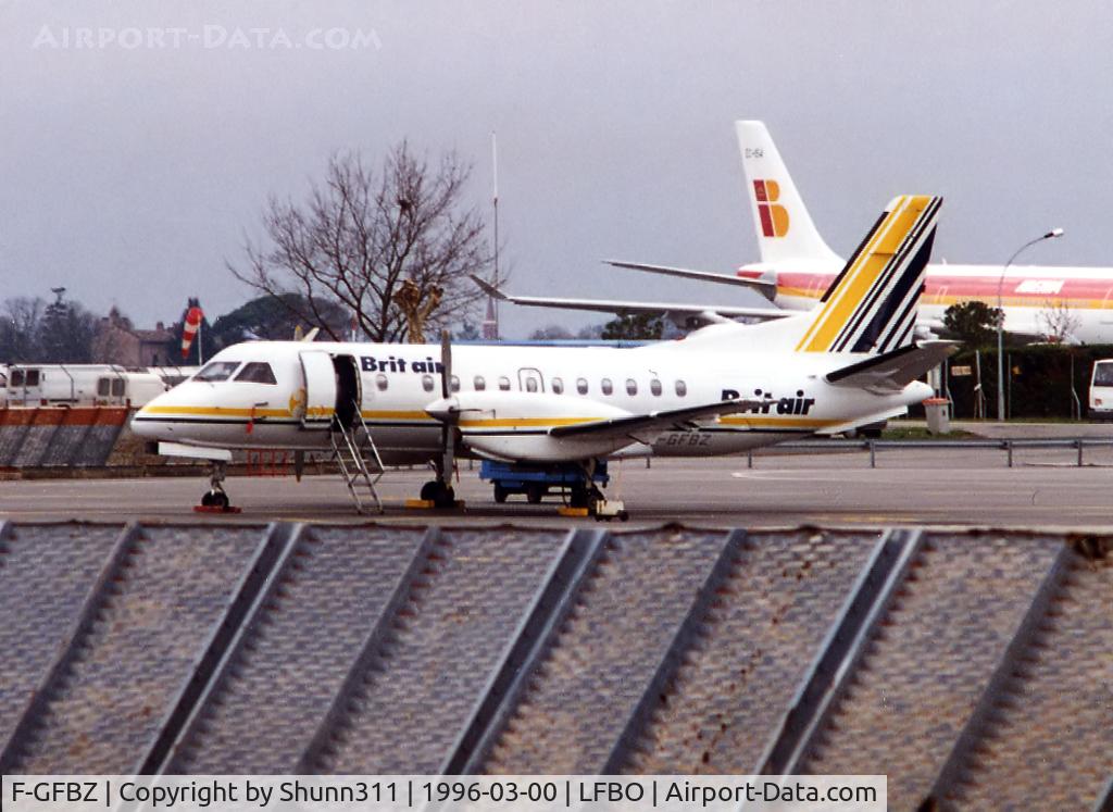 F-GFBZ, 1987 Saab SF340A C/N 340A-083, Parked at the Regional area...