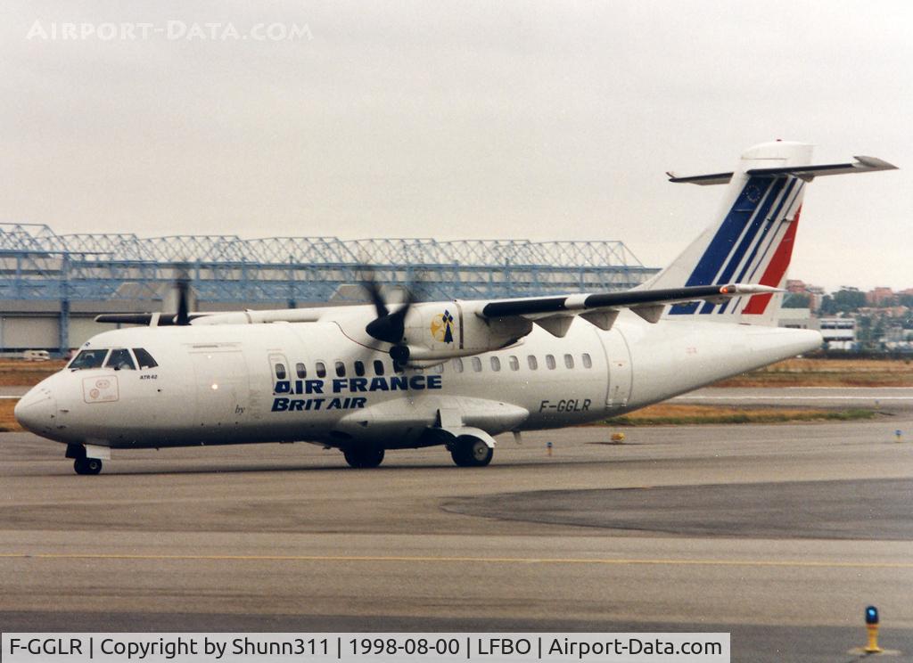 F-GGLR, 1987 ATR 42-300 C/N 043, Taxiing to the Terminal in Air France c/s by Brit'Air titles...