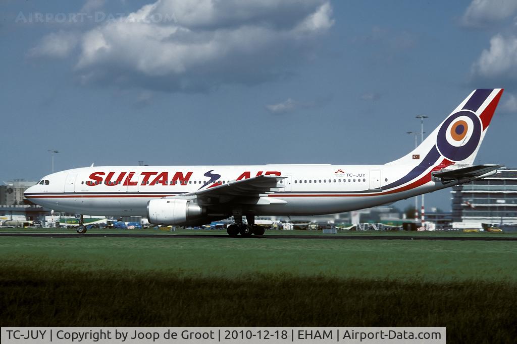 TC-JUY, 1981 Airbus A300B4-203 C/N 158, Sultan Air in new colours