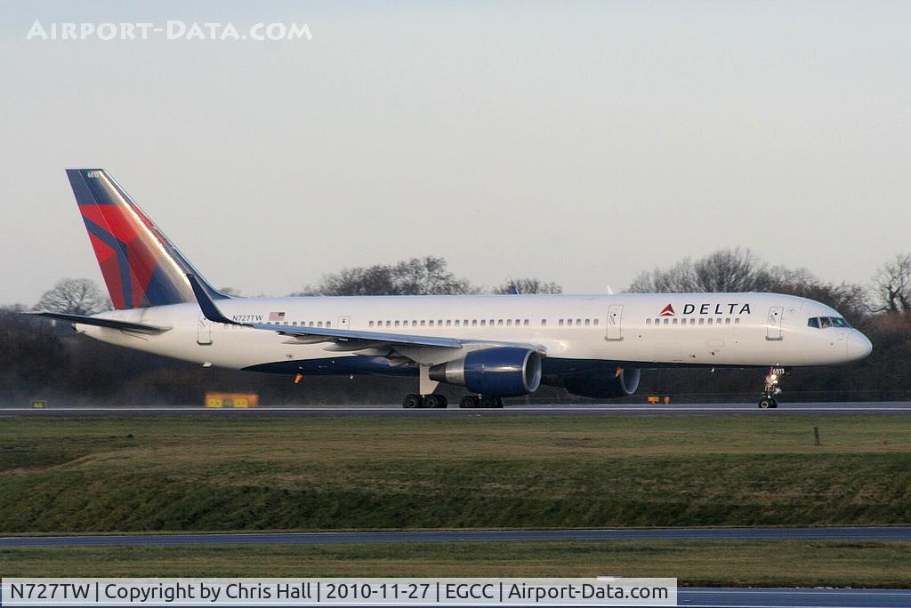 N727TW, 1999 Boeing 757-231 C/N 30340, Delta B757 departing from RW05L