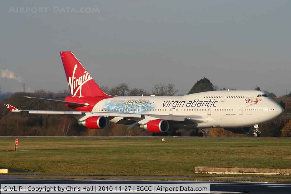 G-VLIP, 2001 Boeing 747-443 C/N 32338, lining up on RW05L