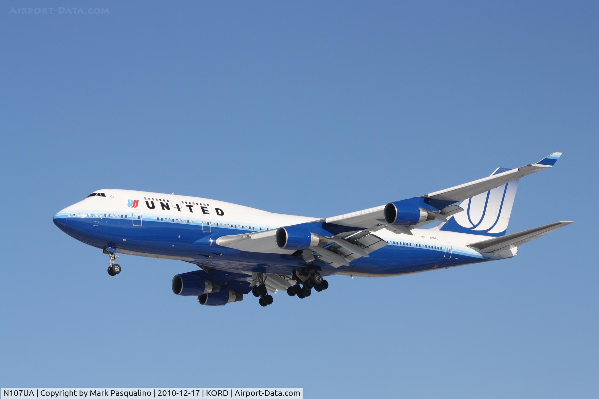 N107UA, 1998 Boeing 747-422 C/N 26900, Boeing 747-400